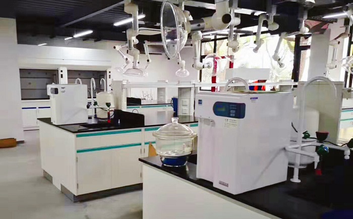 上海交通大學(xué)實驗室超純水機安裝完工